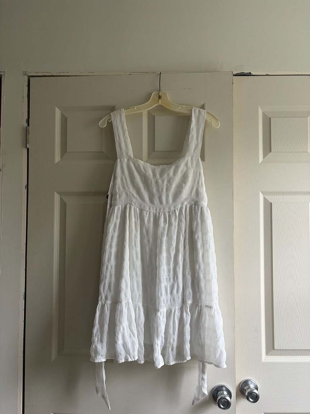 Forever 21 White Dress Size L